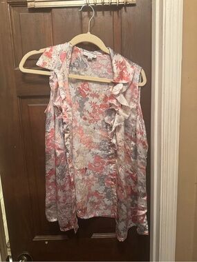 Women’s Sleeveless Large Tahari Top